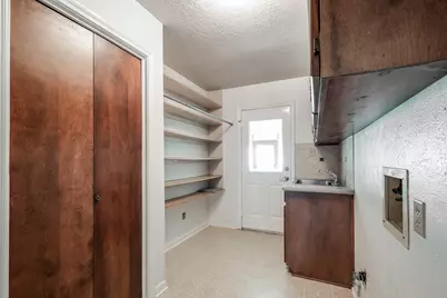 13310 Bay Place, Beach City, TX 77523 - Photo 47