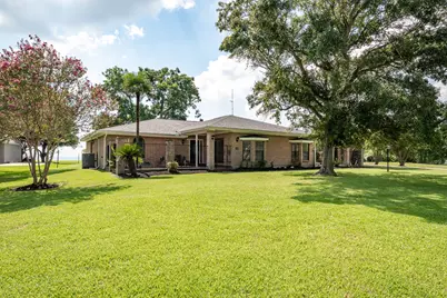 13310 Bay Place, Beach City, TX 77523 - Photo 3