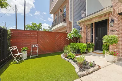 2220 Stuart Street, Houston, TX 77004 - Photo 5