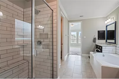 2328 Majestic Fairway Lane, League City, TX 77573 - Photo 19