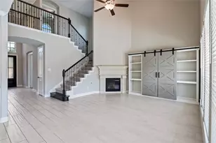 2328 Majestic Fairway Ln, League City, TX 77573 - Photo 11