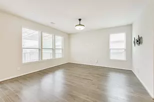 2036 Elkington Cir, Conroe, TX 77304 - Photo 7