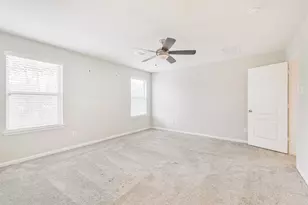 2036 Elkington Cir, Conroe, TX 77304 - Photo 21