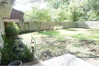 5727 Braesvalley Drive, Houston, TX 77096 - Photo 17