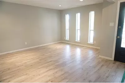 5727 Braesvalley Drive, Houston, TX 77096 - Photo 13