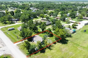 1721 Main St, Danbury, TX 77534 - Photo 15