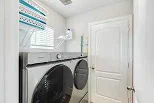 108 Cullen St, Angleton, TX 77515 - Photo 21