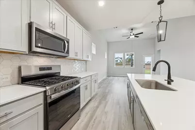 22738 Norcrest Hills Drive, Katy, TX 77449 - Photo 11