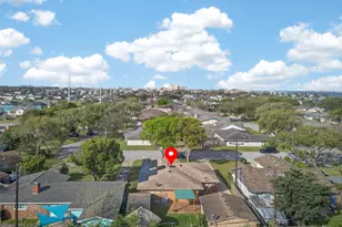 22 Willow Ln, Galveston, TX 77551 - Photo 25