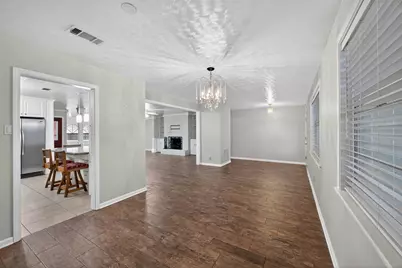 22 Willow Lane, Galveston, TX 77551 - Photo 5