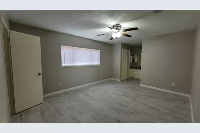 16818 Dutch Ridge Drive, Sugar Land, TX 77498 - Photo 19