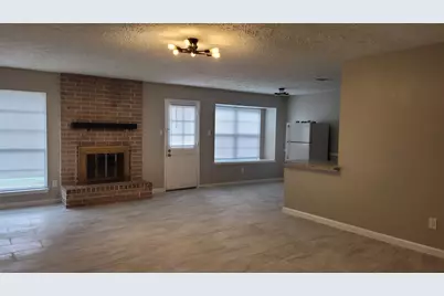 16818 Dutch Ridge Drive, Sugar Land, TX 77498 - Photo 11