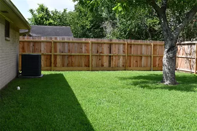 16818 Dutch Ridge Drive, Sugar Land, TX 77498 - Photo 29