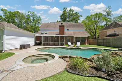 11910 Mighty Redwood Drive, Houston, TX 77059 - Photo 5