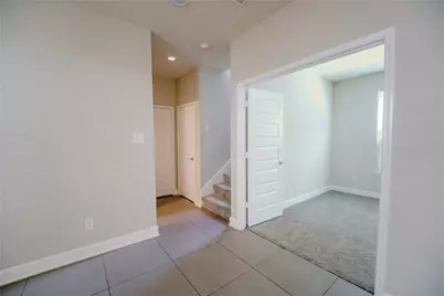8609 Cedar Brook Point Drive, Houston, TX 77080 - Photo 7