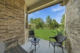 10147 Bayou Oaks Dr, Conroe, TX 77385 - Photo 13