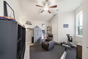 10147 Bayou Oaks Dr, Conroe, TX 77385 - Photo 29