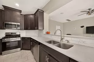 17027 Amarose Dr, Houston, TX 77090 - Photo 15
