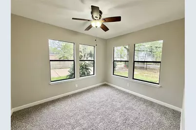 6219 Hamblen Drive, Houston, TX 77396 - Photo 9