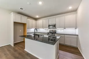 4214 Red Cedar Ring Ln, Pinehurst, TX 77362 - Photo 9