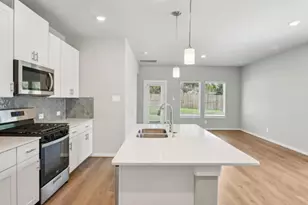 14305 Grey Pointe, Conroe, TX 77302 - Photo 3