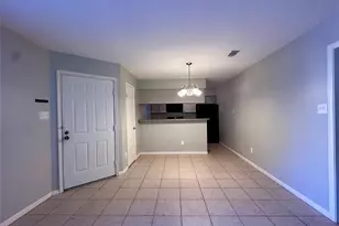 2401 Sycamore Ave, Huntsville, TX 77340 - Photo 9