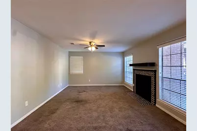 2401 Sycamore Avenue #C2, Huntsville, TX 77340 - Photo 7