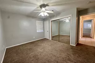 2401 Sycamore Ave, Huntsville, TX 77340 - Photo 15