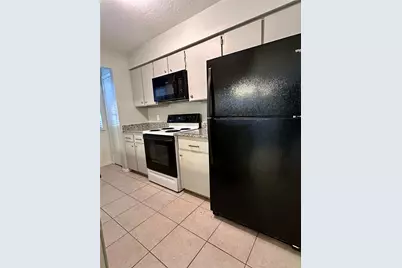 2401 Sycamore Avenue #C2, Huntsville, TX 77340 - Photo 5