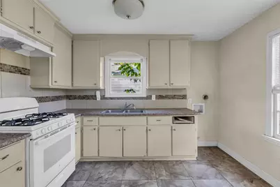 131 E 31st 1/2 Street, Houston, TX 77018 - Photo 9