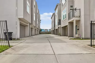 1310 Roberts Street, Houston, TX 77003 - Photo 27