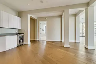 1409 Post Oak Blvd, Houston, TX 77056 - Photo 11