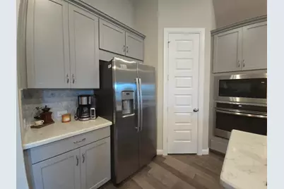 5715 Caper Shores Lane, Sugar Land, TX 77479 - Photo 17