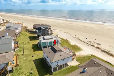 12520 E Buena Vista Drive, Galveston, TX 77554 - Photo 5