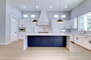 637 Bay Vista Dr, Seabrook, TX 77586 - Photo 5