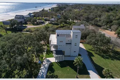 637 Bay Vista Drive, Seabrook, TX 77586 - Photo 7