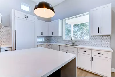 637 Bay Vista Drive, Seabrook, TX 77586 - Photo 13