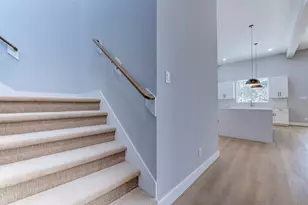 637 Bay Vista Dr, Seabrook, TX 77586 - Photo 3