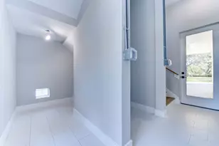 637 Bay Vista Dr, Seabrook, TX 77586 - Photo 9