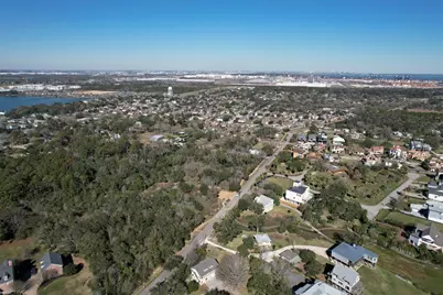 637 Bay Vista Drive, Seabrook, TX 77586 - Photo 17