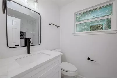 2414 Walnut Bend Lane, Houston, TX 77042 - Photo 31