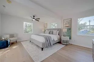 2414 Walnut Bend Ln, Houston, TX 77042 - Photo 23
