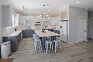 962 Meynig Dr, Crystal Beach, TX 77650 - Photo 19