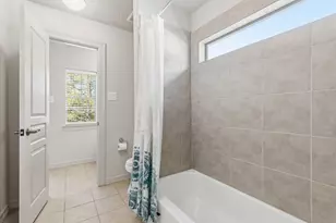 8411 Middle Canyon Rd, Katy, TX 77494 - Photo 37