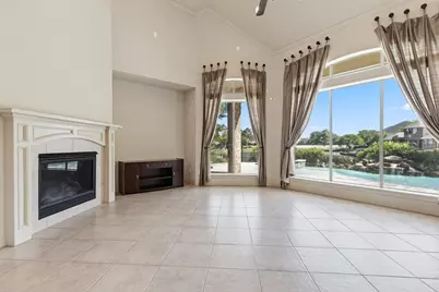 8411 Middle Canyon Road, Katy, TX 77494 - Photo 17