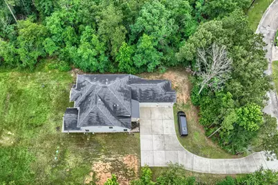11715 Creek View Lane, Conroe, TX 77385 - Photo 3