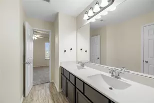 4502 Sunrise Rd, Baytown, TX 77523 - Photo 29