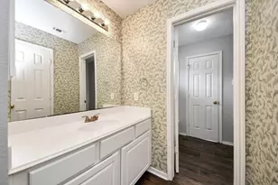 4411 Sophie Ct, Sugar Land, TX 77479 - Photo 33