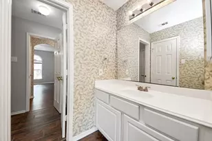 4411 Sophie Ct, Sugar Land, TX 77479 - Photo 31