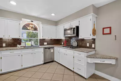 5451 Appleblossom Lane, Friendswood, TX 77546 - Photo 25